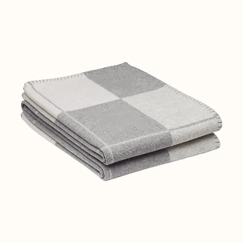 Letter Knitted Blanket Plaid Fleece Cape For Living Room Portable Warm Sofa Bed Cover Luxurious Nap Blanket Bedroom Office