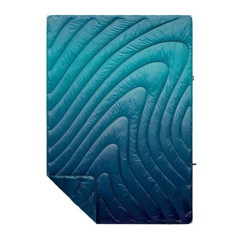 Original Puffy Outdoor Blanket - Ocean Fade