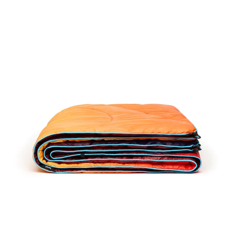 Original Puffy Outdoor Blanket - Pyro Fade